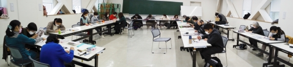 ���M�拳���A���Ƃ̗l�q